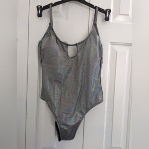 No Boundaries Juniors Holographic  One Piece Swimsuit Size M.